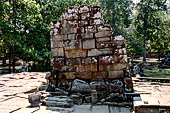 Angkor Thom - Bayon temple, east gopura of the third enclosure 